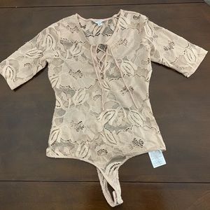 Guess bodysuit